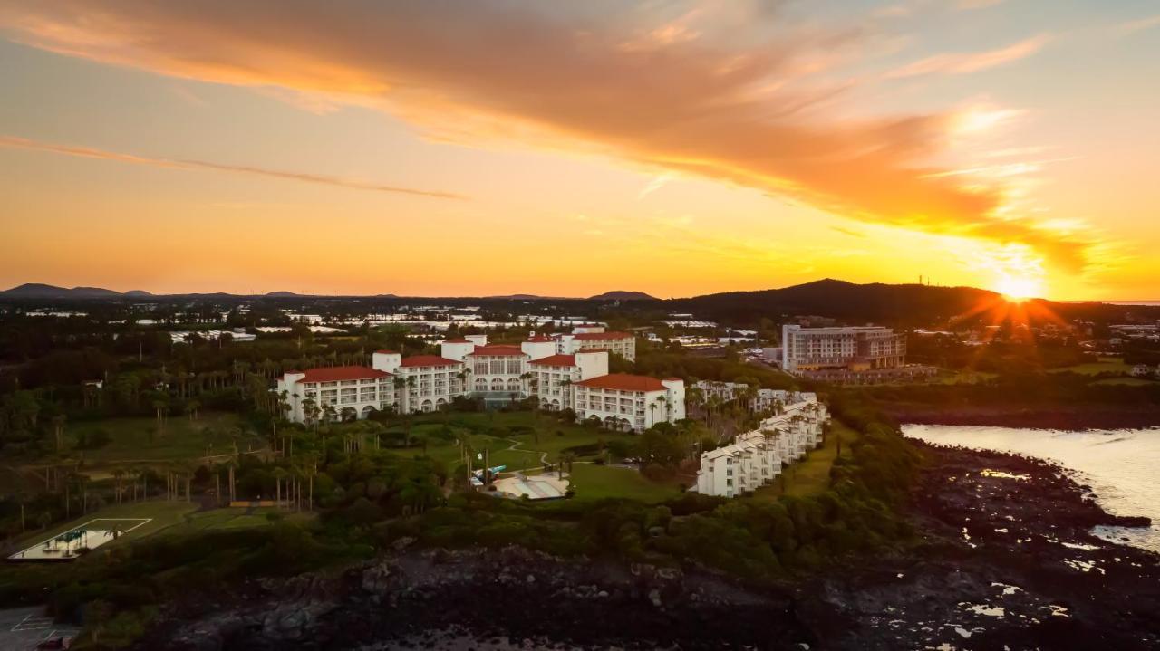 Sono Calm Jeju Hotel Seogwipo Exterior photo